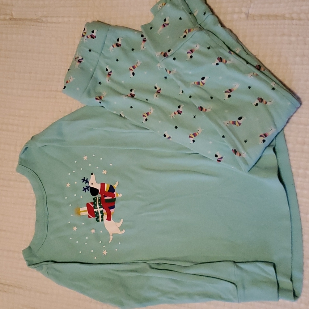 Gap kids size 6 pajama set
